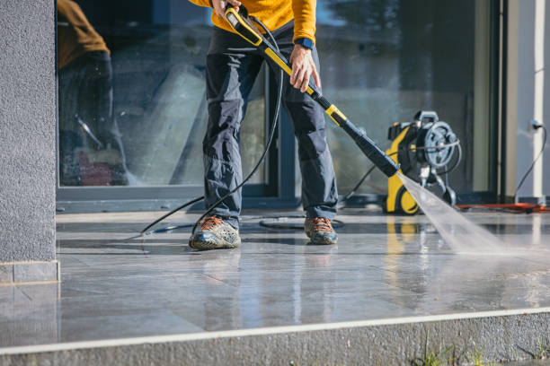 Best Sidewalk and Walkway Cleaning  in Northridge, OH